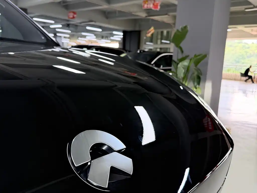 NIO ES8 2026 мест Executive
