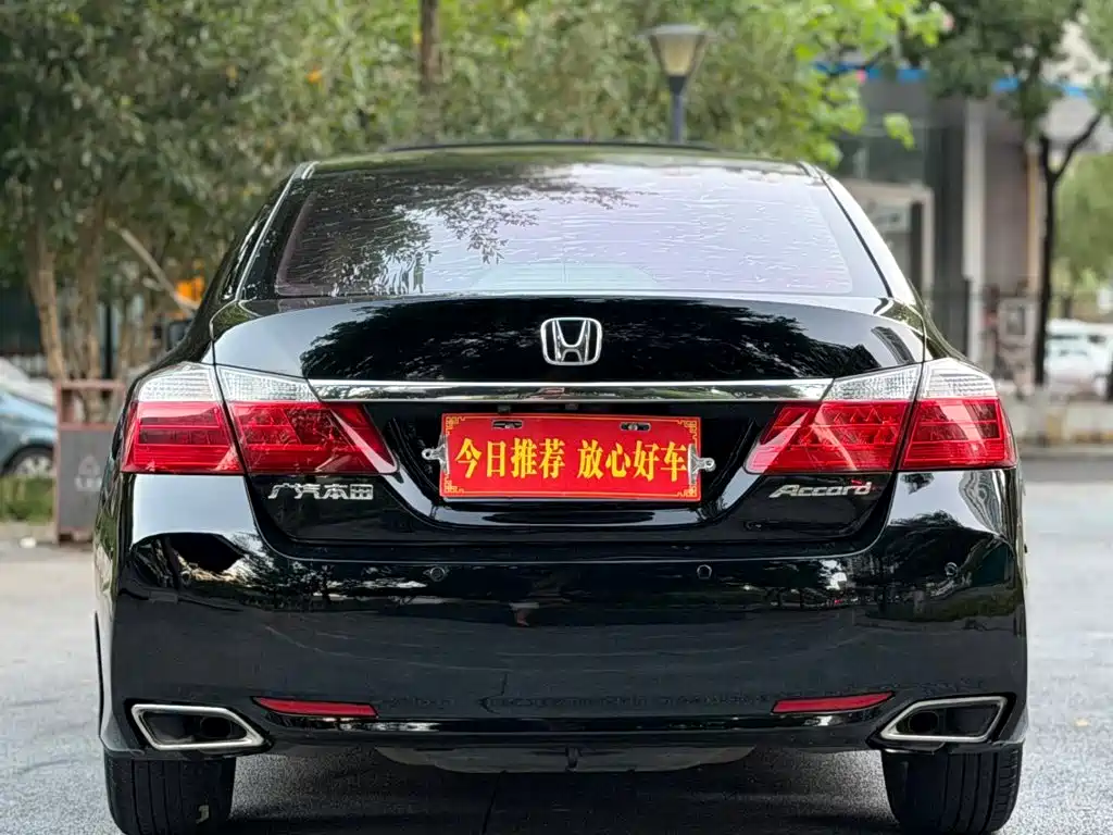 Honda Accord — миниатюра 5