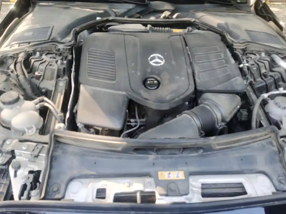 Mercedes-Benz C-Class — миниатюра 10