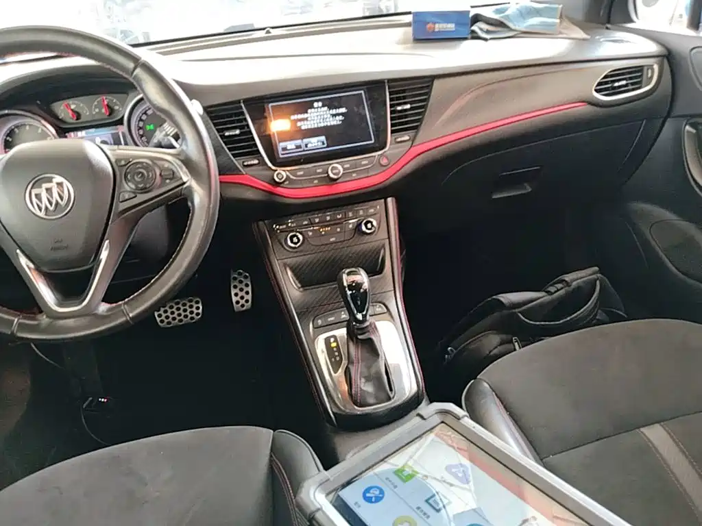 Buick Verano — миниатюра 13