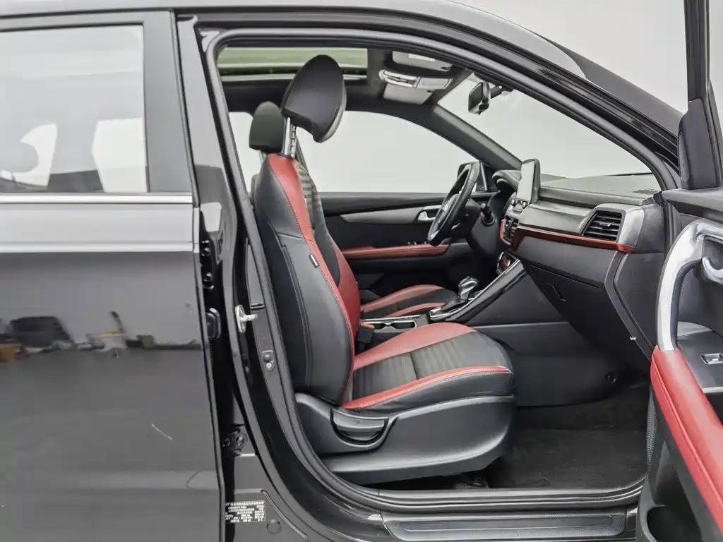 Kia Sportage — миниатюра 23