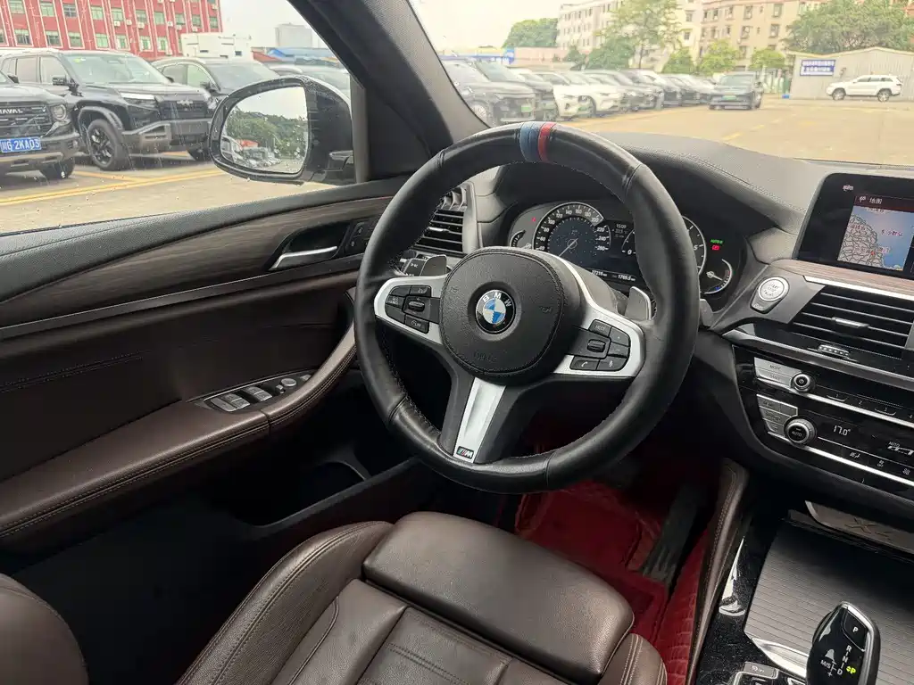 BMW X4 — миниатюра 14