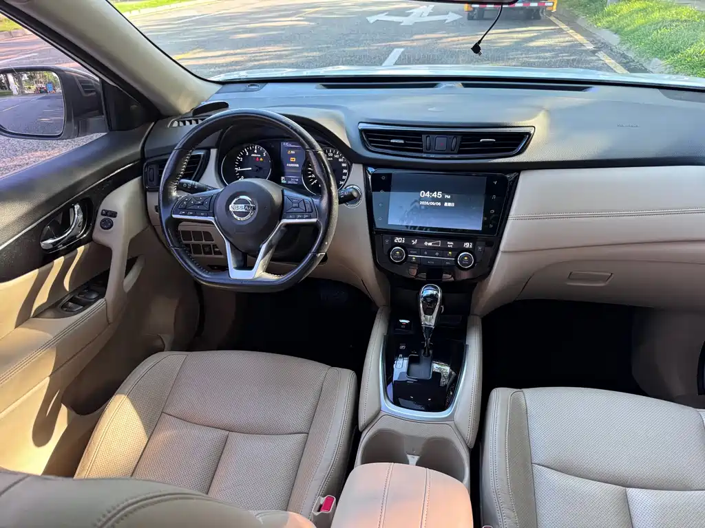 Nissan X-Trail — миниатюра 17