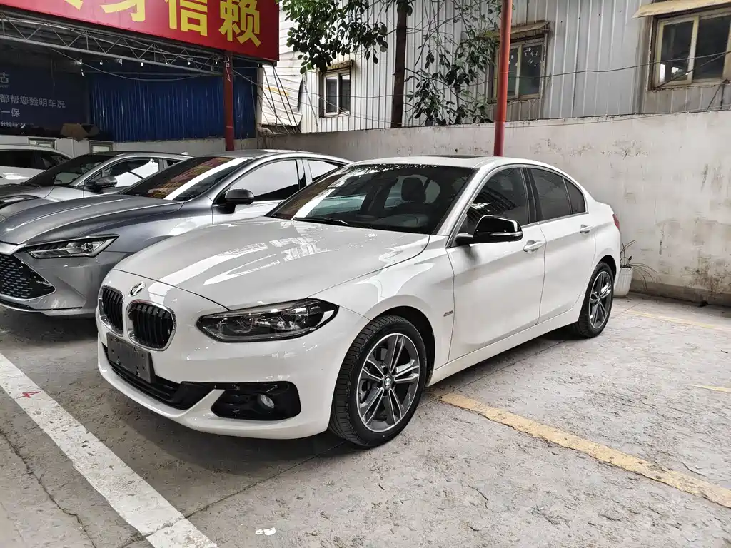 BMW 1 Series 2019