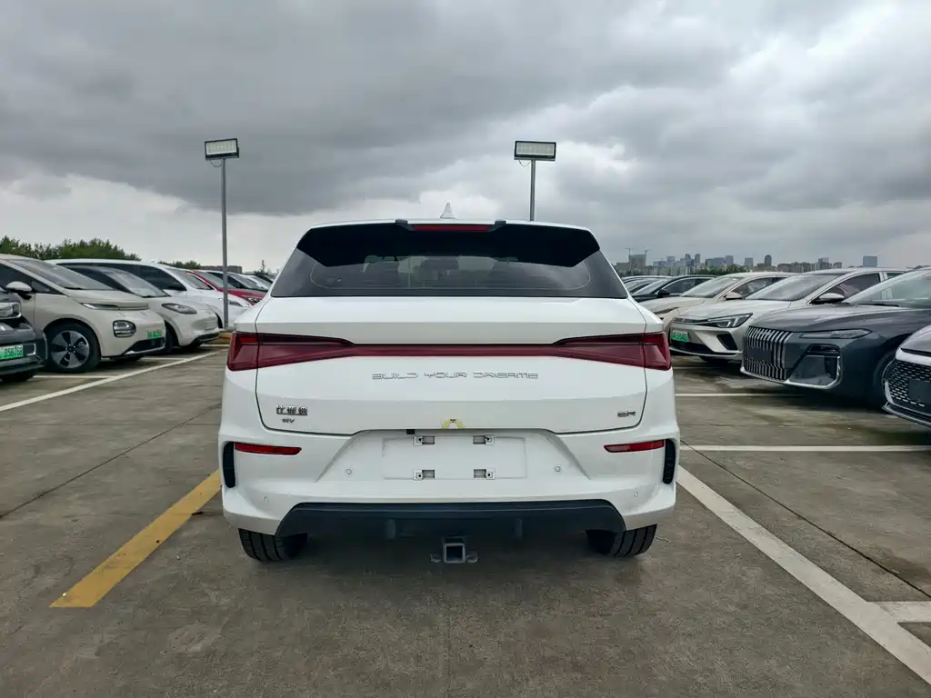 BYD e2 — миниатюра 6