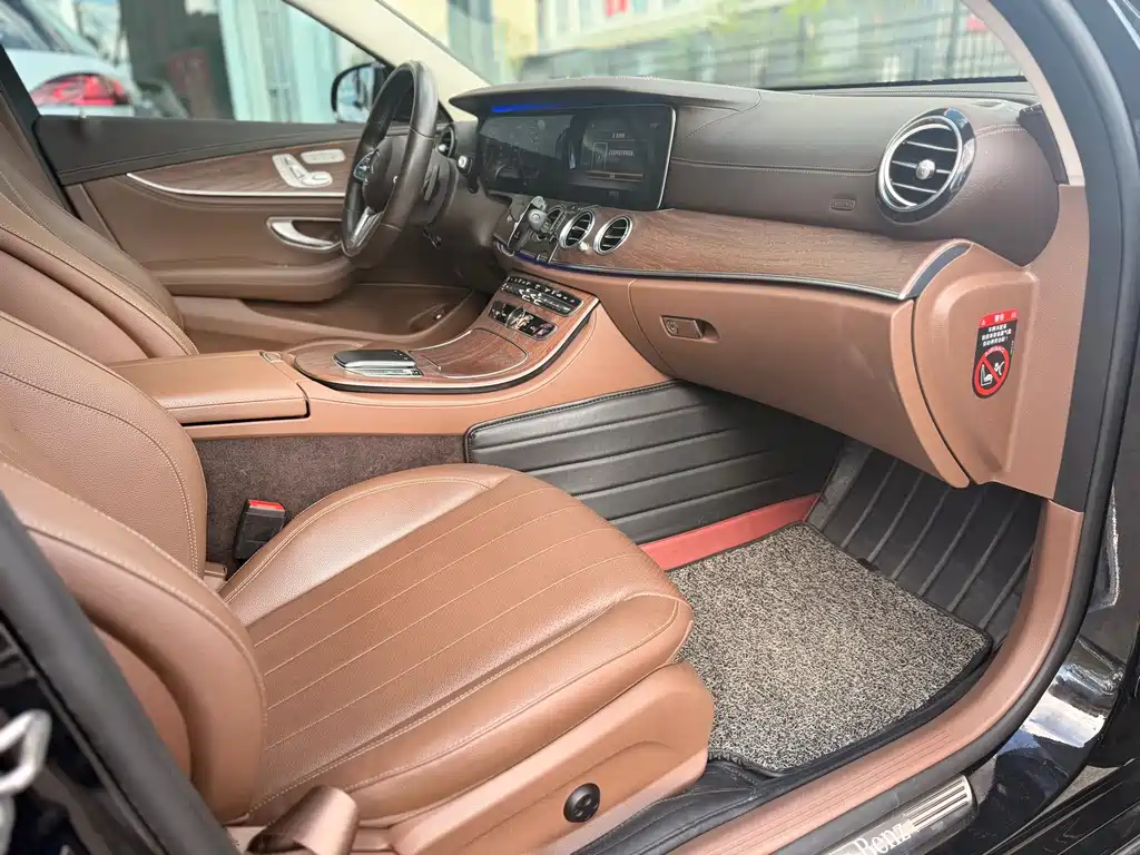 Mercedes-Benz E-Class New Energy — миниатюра 23