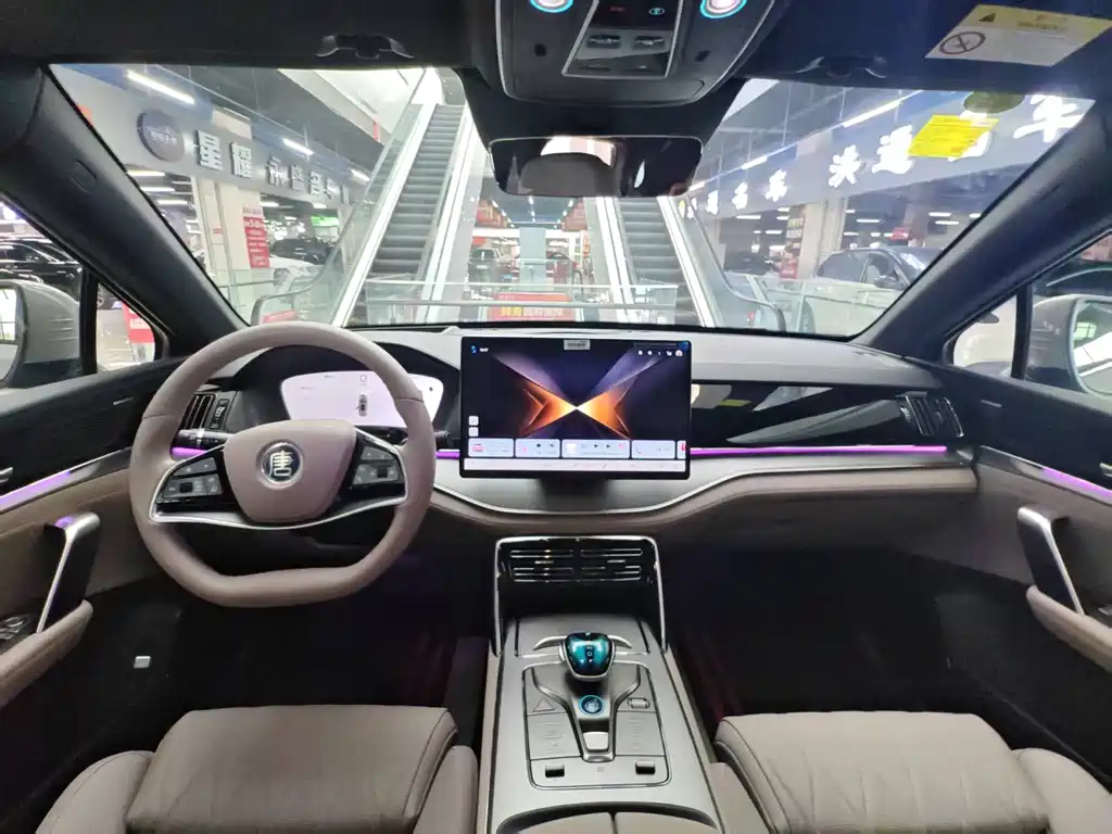 BYD Tang New Energy — миниатюра 9