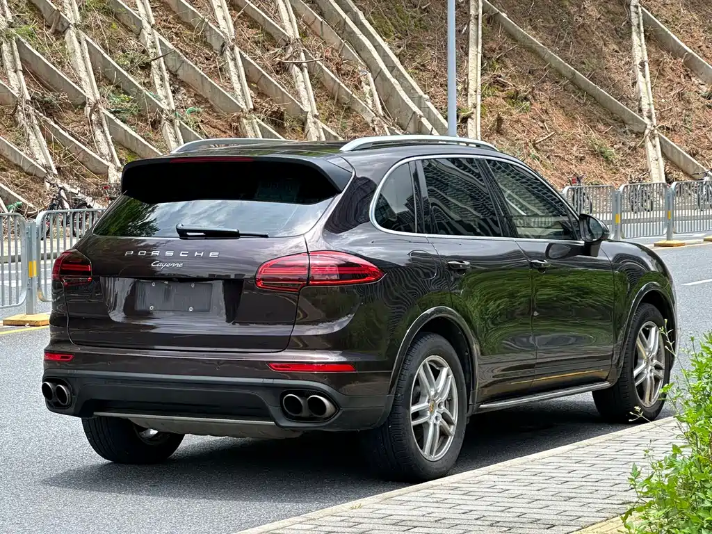 Porsche Cayenne 2016 Cayenne 3.0T