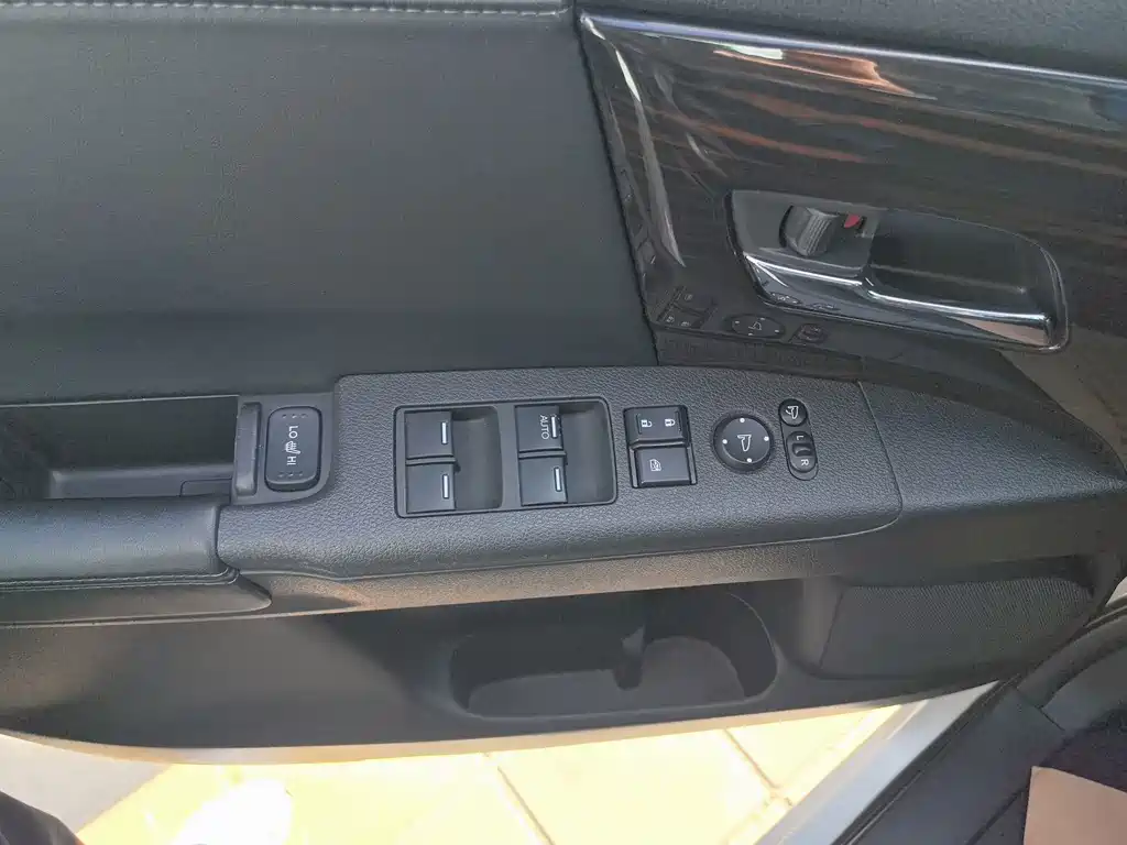 Honda Odyssey — миниатюра 14