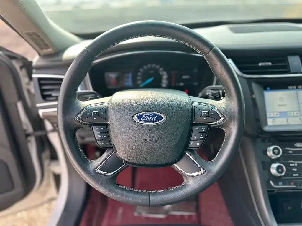 FORD TAURUS