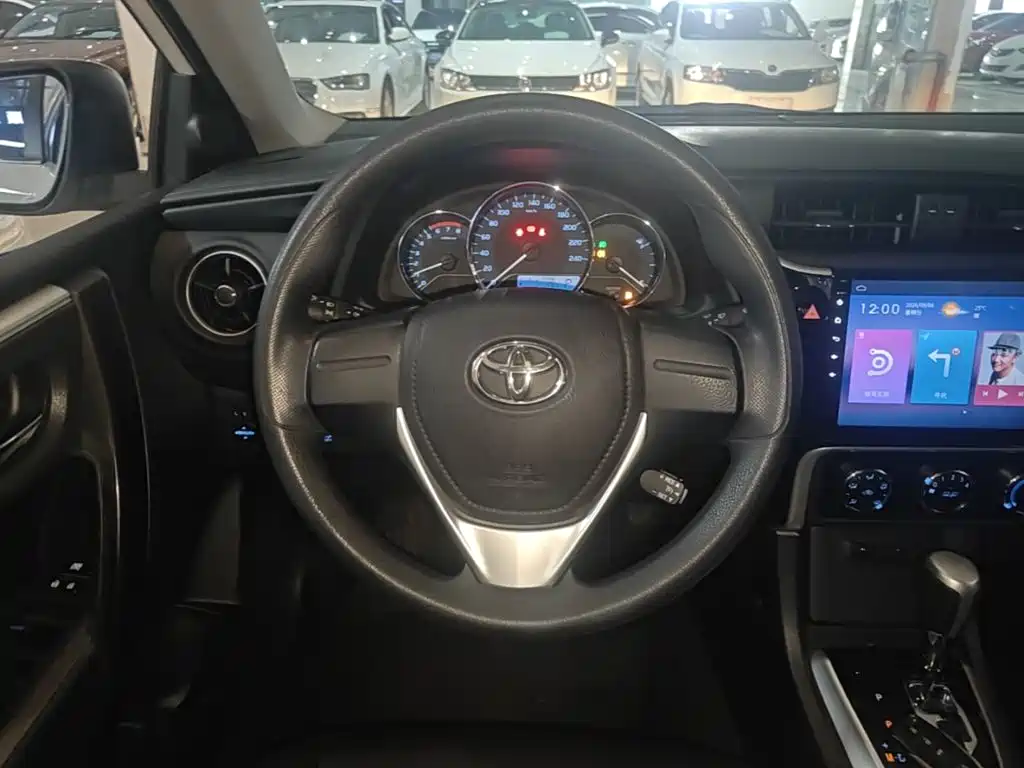 Toyota Corolla — миниатюра 11