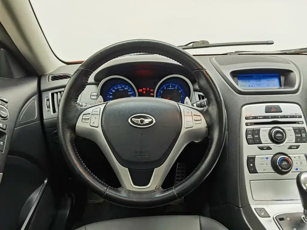 Hyundai Genesis Coupe — миниатюра 11