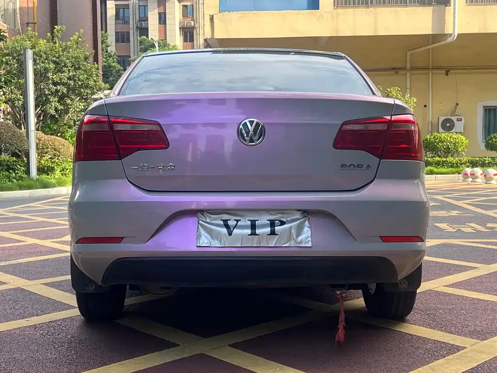 Volkswagen Bora — миниатюра 6