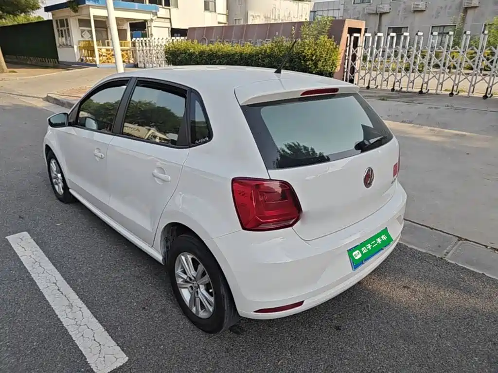 Volkswagen Polo — миниатюра 5