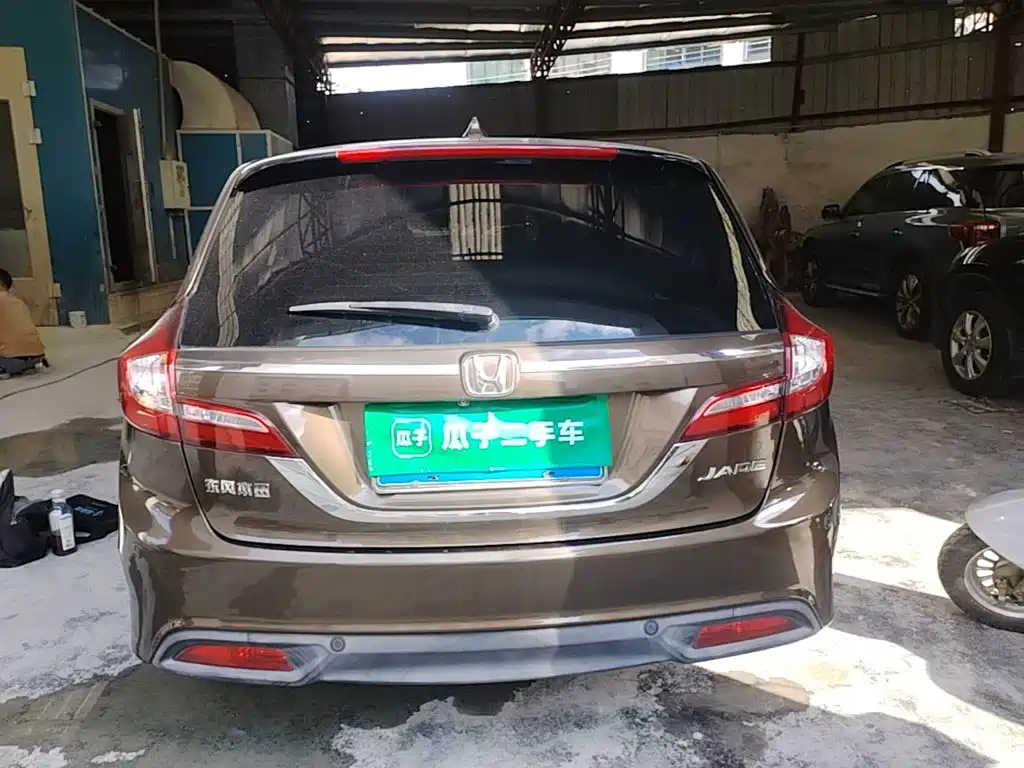 Honda Jade — миниатюра 6