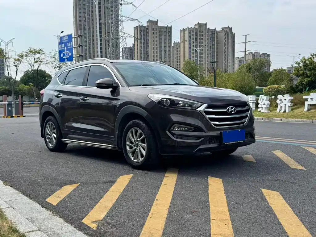 Hyundai Tucson — миниатюра 3