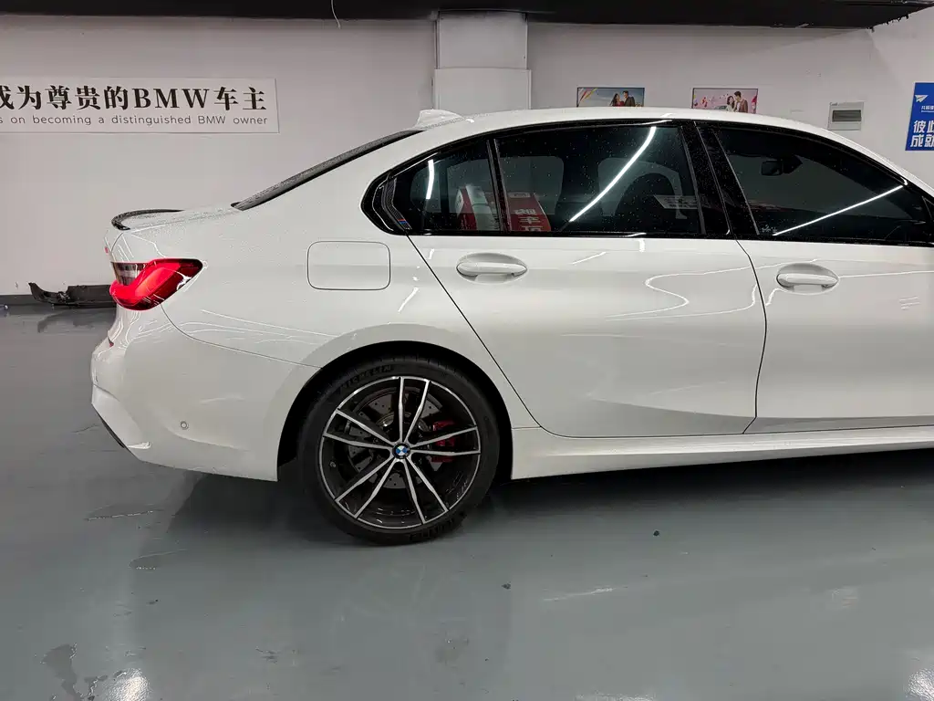 BMW 3 Series — миниатюра 16