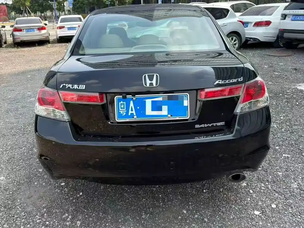 Honda Accord — миниатюра 4