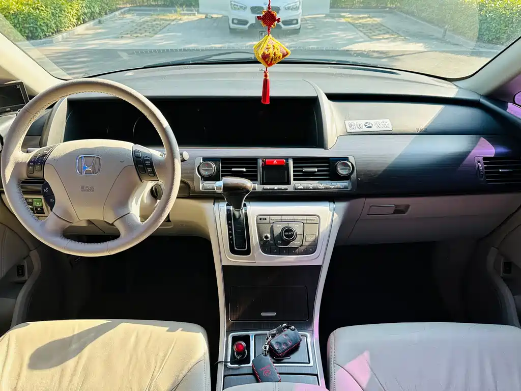 Honda Elysion — миниатюра 10