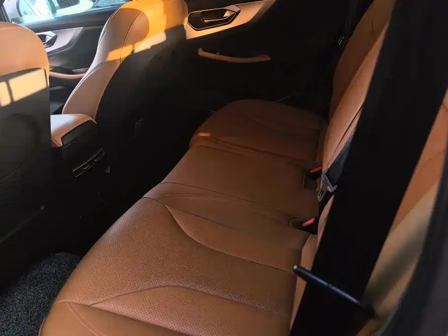 BAIC X7 — миниатюра 11