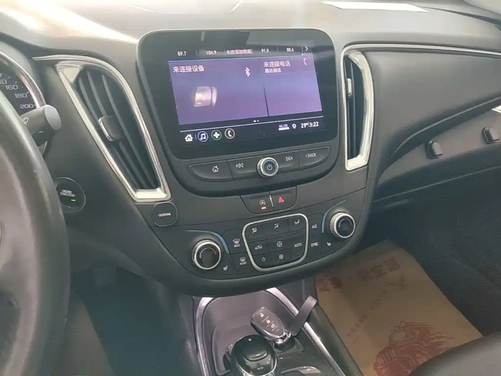 Chevrolet Malibu XL — миниатюра 13