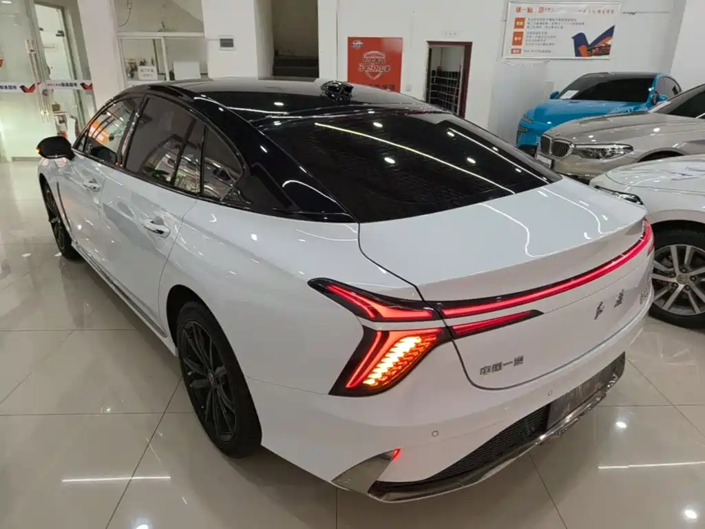 Hongqi Hongqi H6 — миниатюра 5