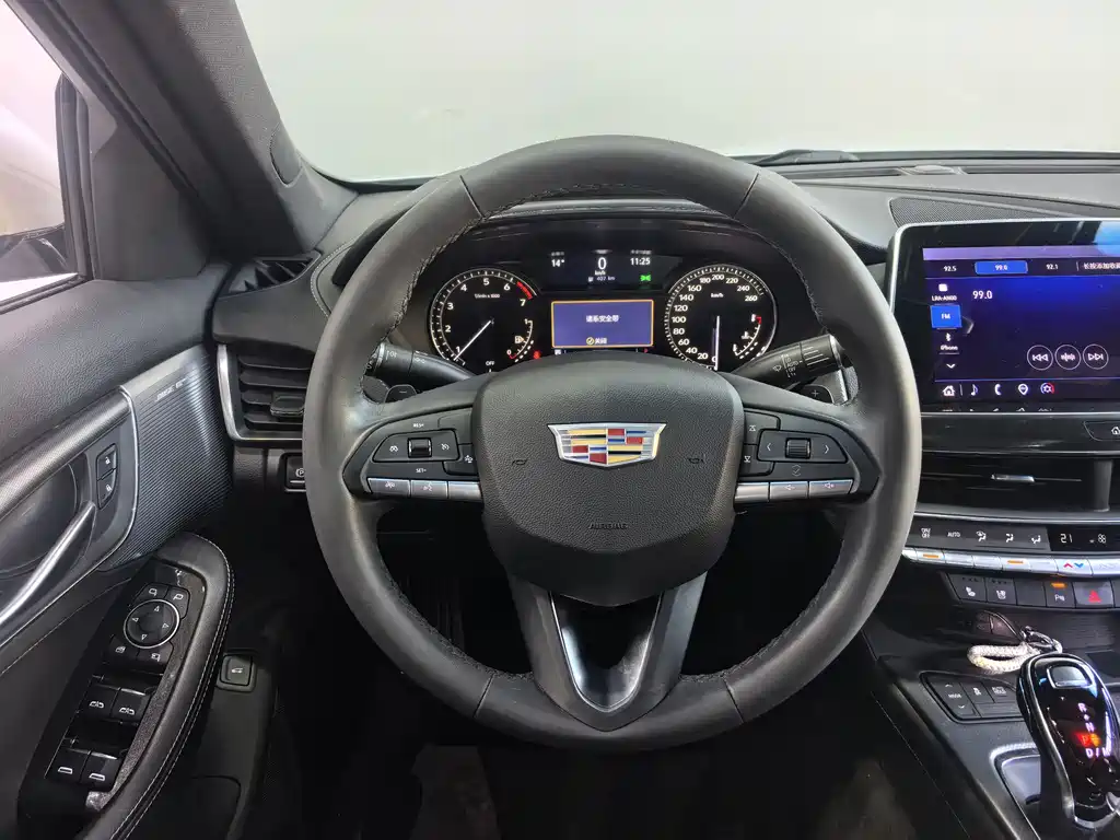 Cadillac CT5 2022 28T Luxury （ Standard ）