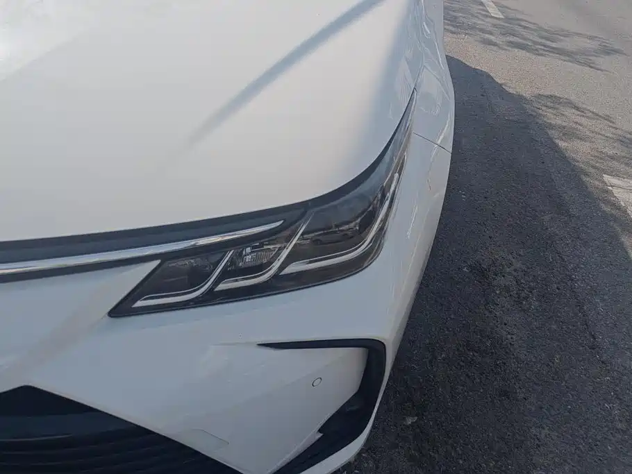 Toyota Corolla — миниатюра 5