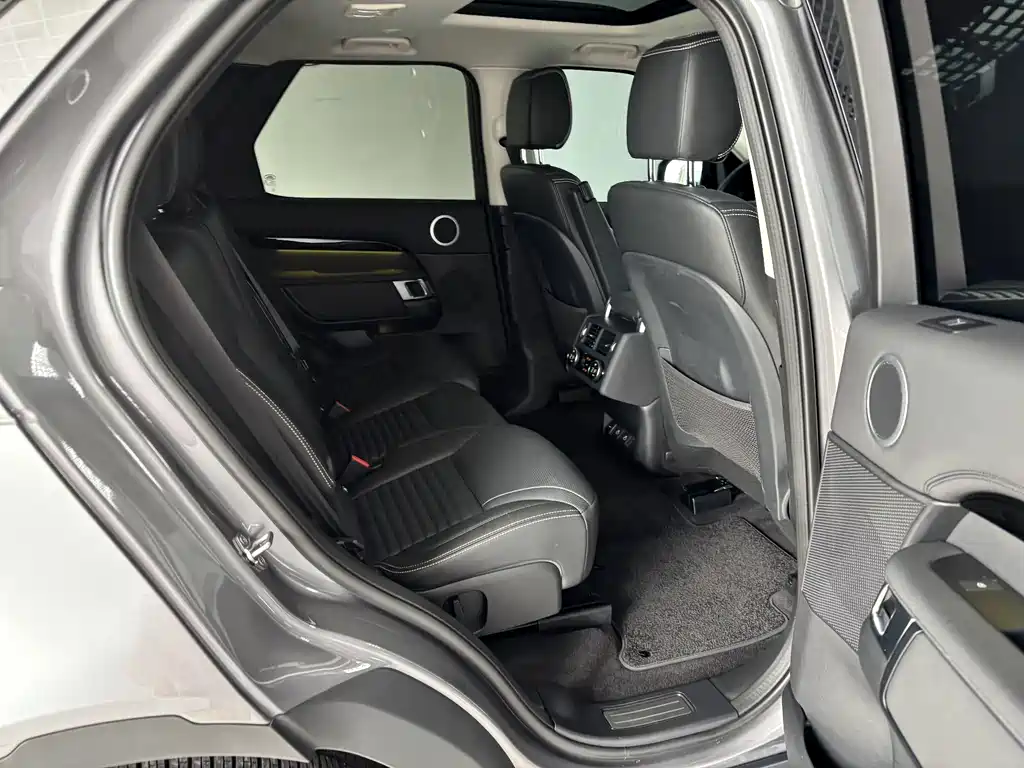 Land Rover Discovery — миниатюра 23