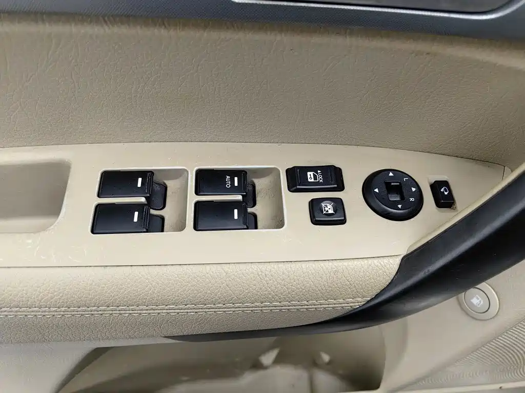 Kia Sorento — миниатюра 9