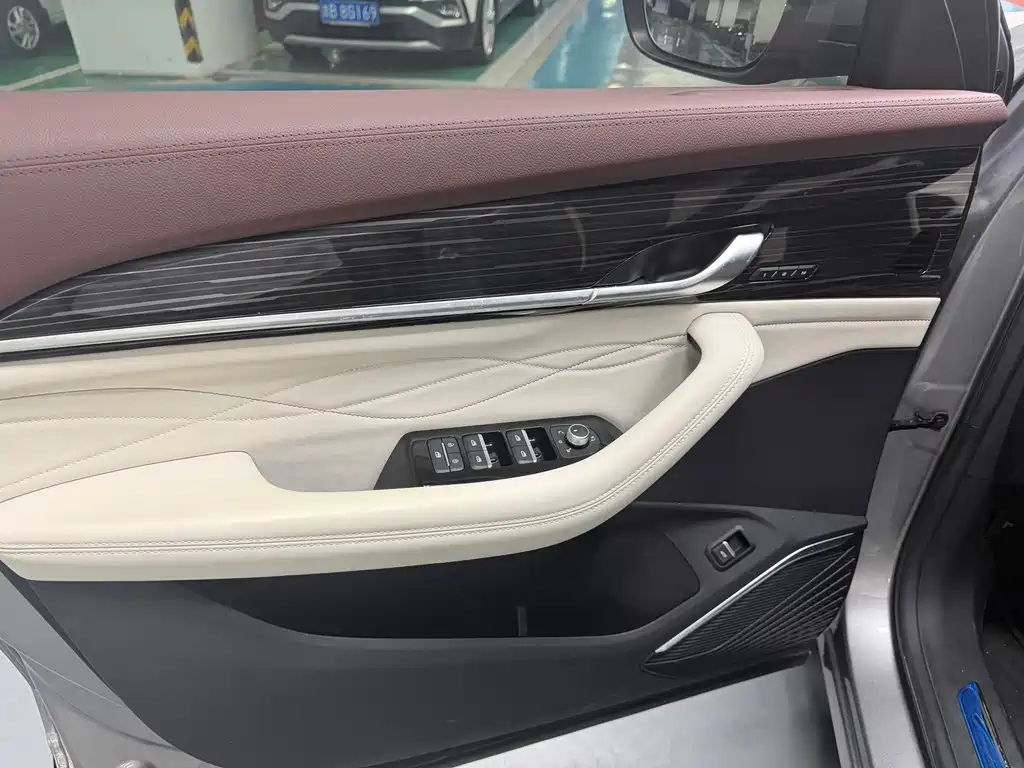 Geely Xingyue L — миниатюра 16