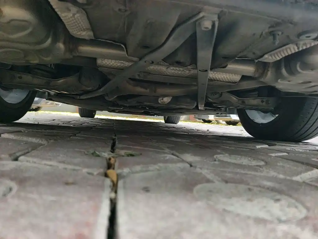 Audi A6L New Energy — миниатюра 24