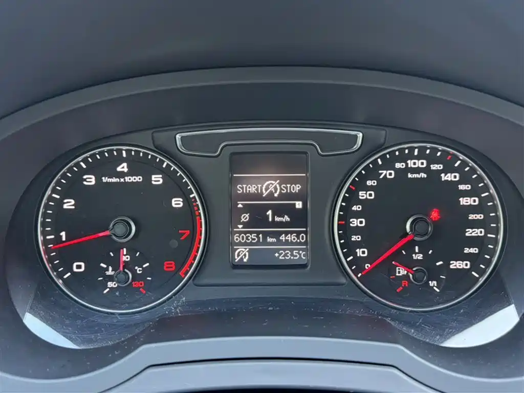 Audi Q3 2016 30 TFSI Fashion
