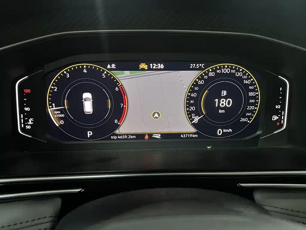 Volkswagen Tiguan L — миниатюра 5