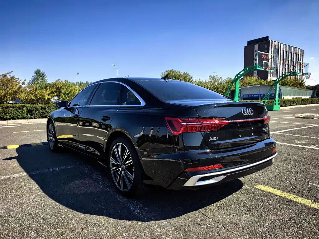 Audi A6L — миниатюра 4