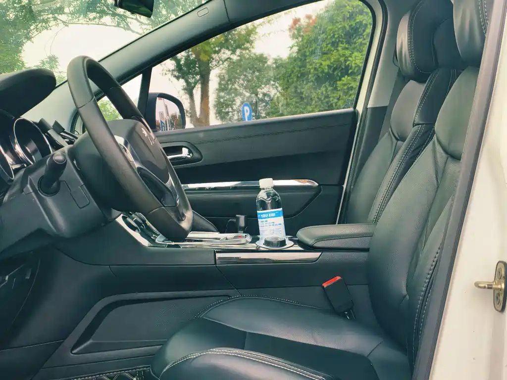 Peugeot 3008 — миниатюра 5