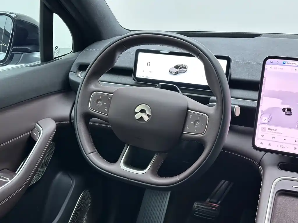 NIO EC6 — миниатюра 18