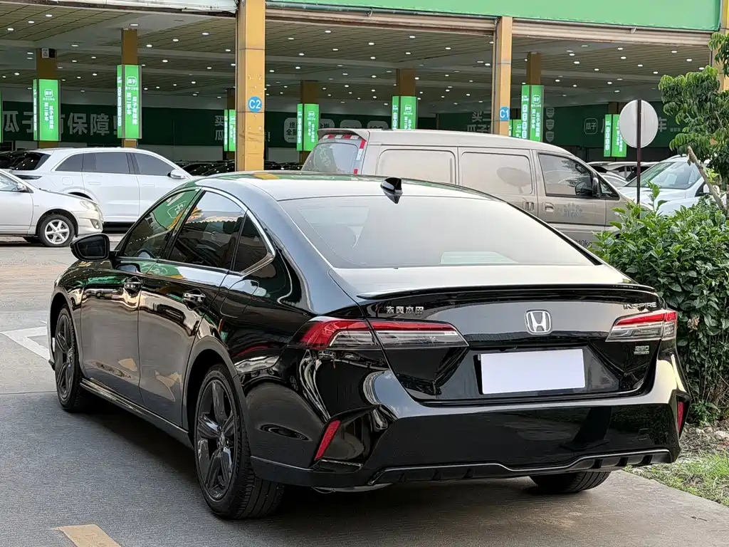 Honda Inspire — миниатюра 13