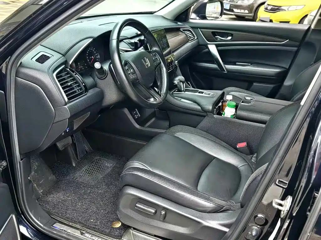 Honda Avancier — миниатюра 5