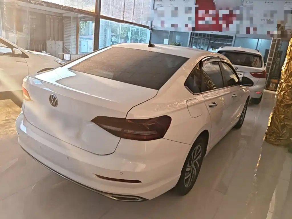 Volkswagen Lavida — миниатюра 7