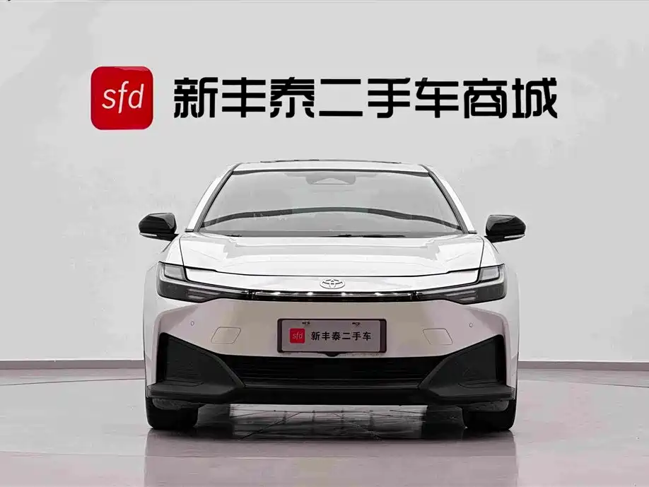 Toyota bZ3 — миниатюра 2