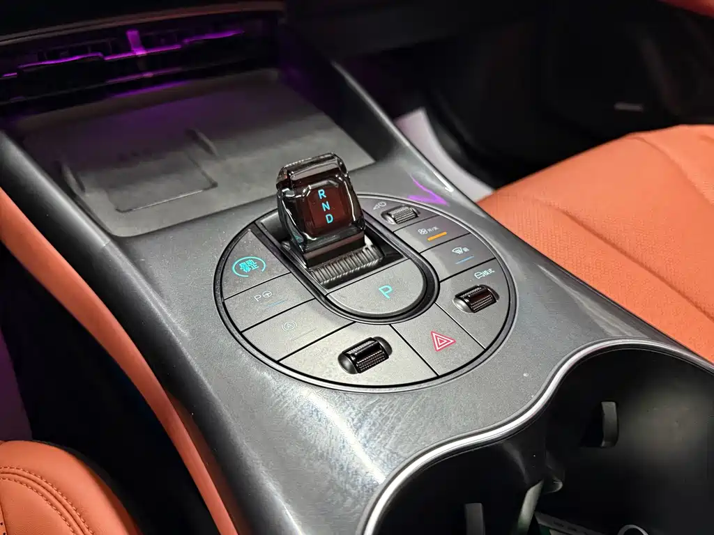 BYD Seal — миниатюра 11