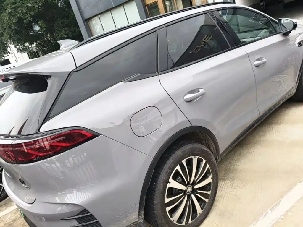 BYD Tang 2025 Smart Drive DM-i 175KM