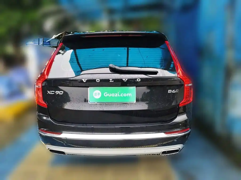 Volvo XC90 — миниатюра 5