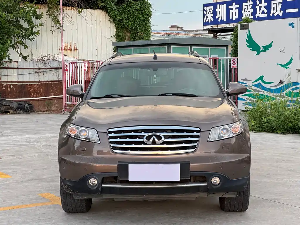Infiniti FX — миниатюра 2