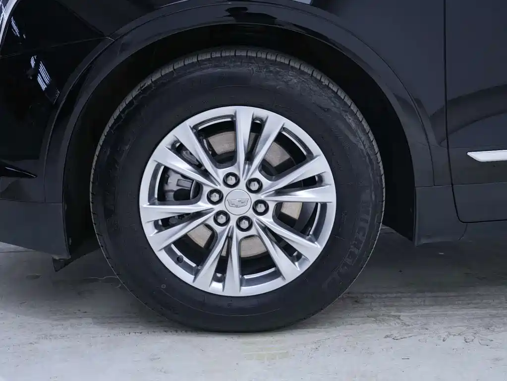Cadillac XT5 — миниатюра 8