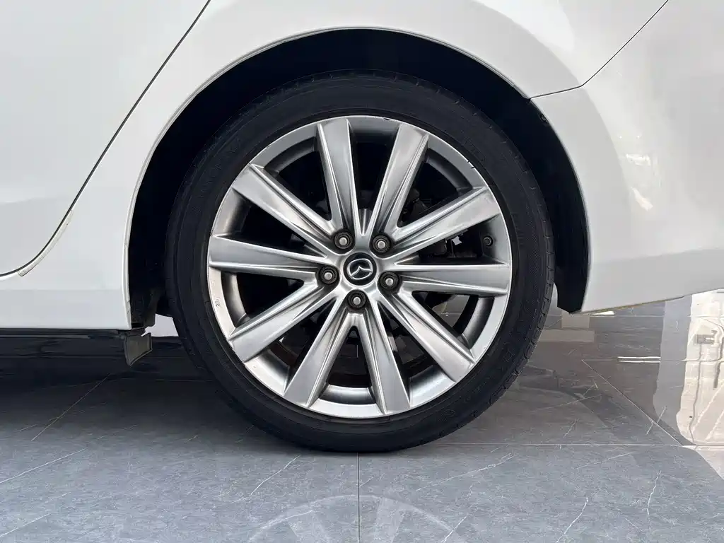 Mazda Atenza — миниатюра 7