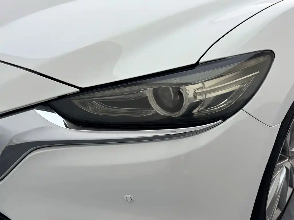 Mazda Atenza — миниатюра 8