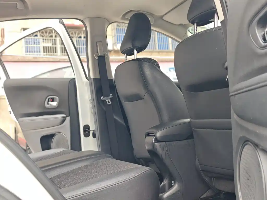 Honda Vezel — миниатюра 15