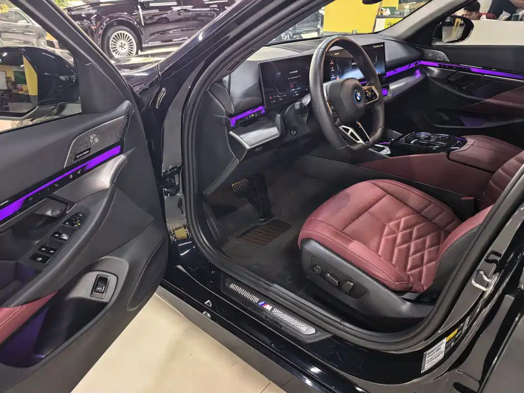 BMW i5 — миниатюра 4
